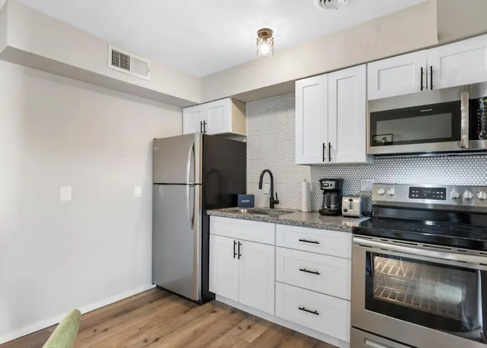 Apartment Fashion Square Scottsdale